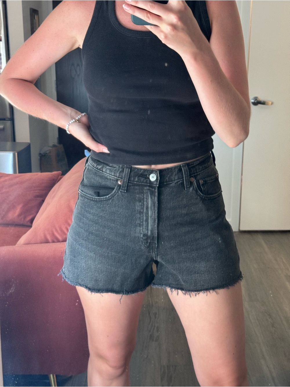 Abercrombie 90's relaxed cutoff short